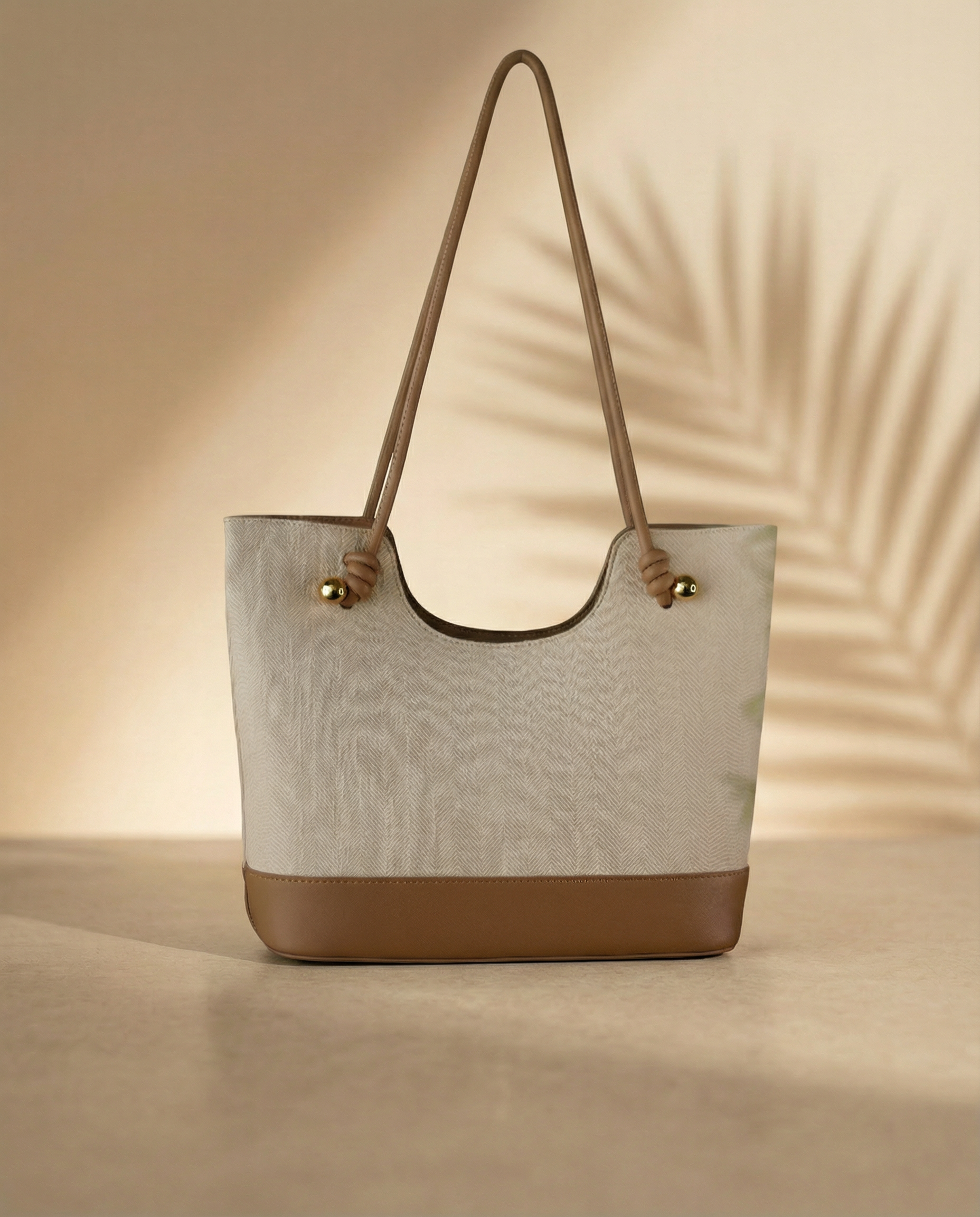 Reva Tan - Knotted Shoulderbag