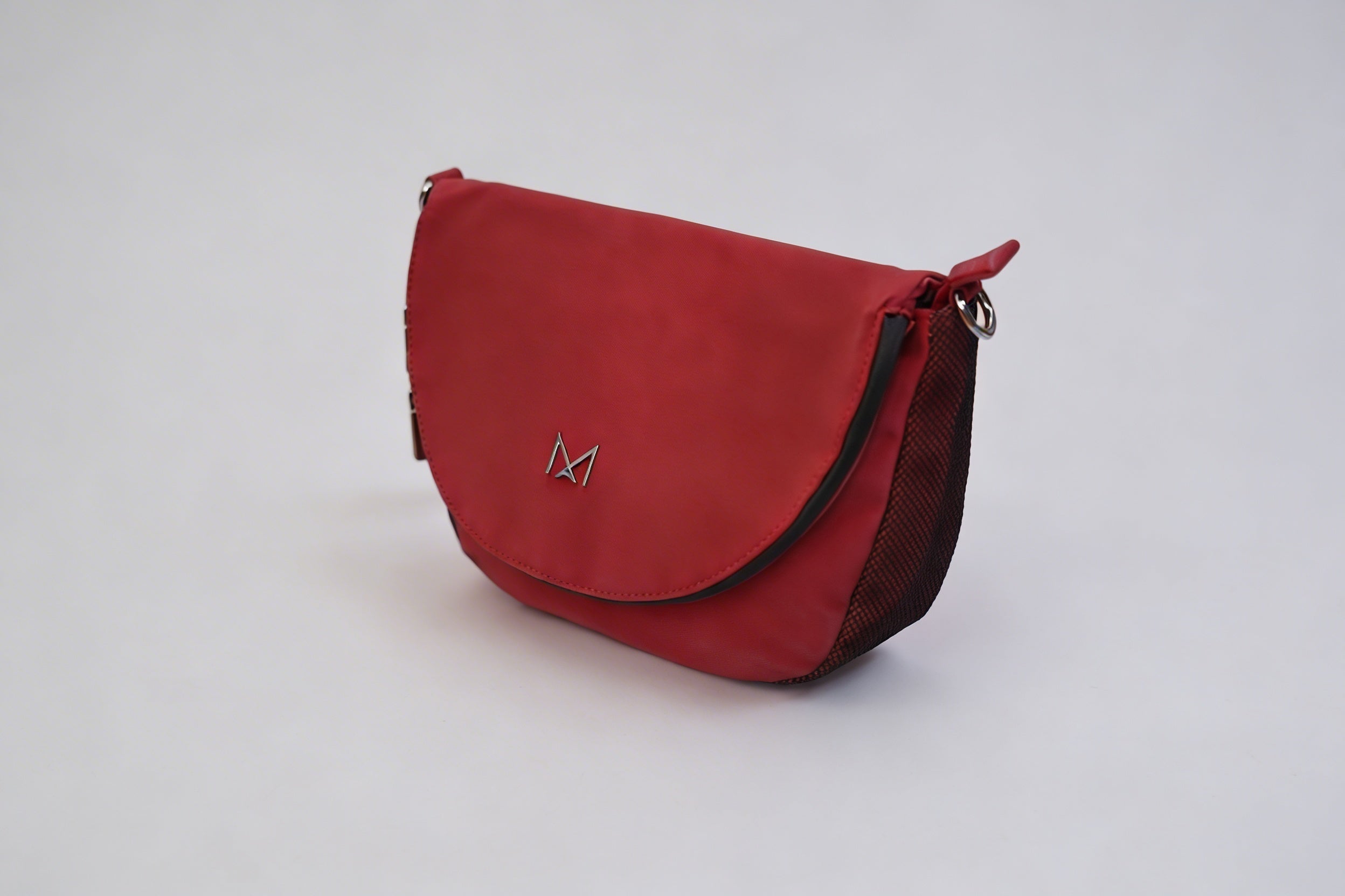 crimson-rouge
