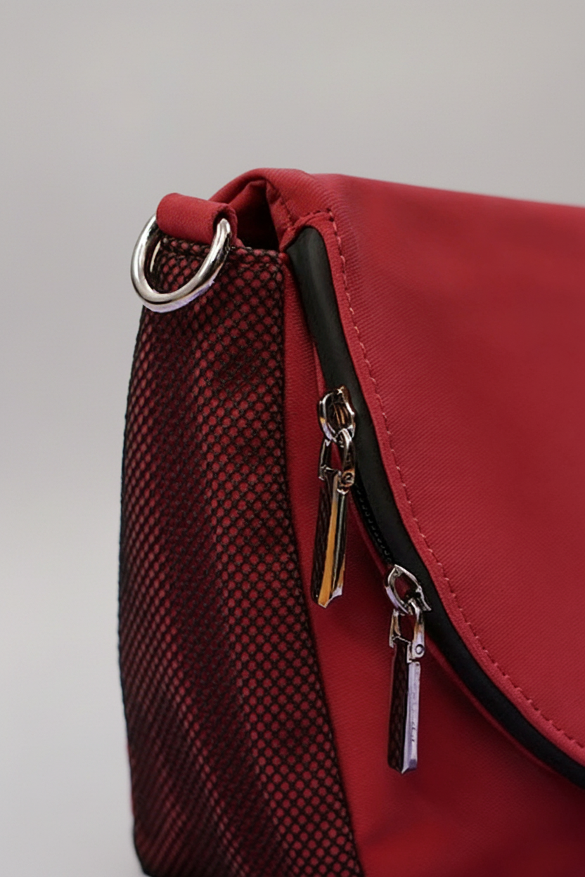 crimson-rouge