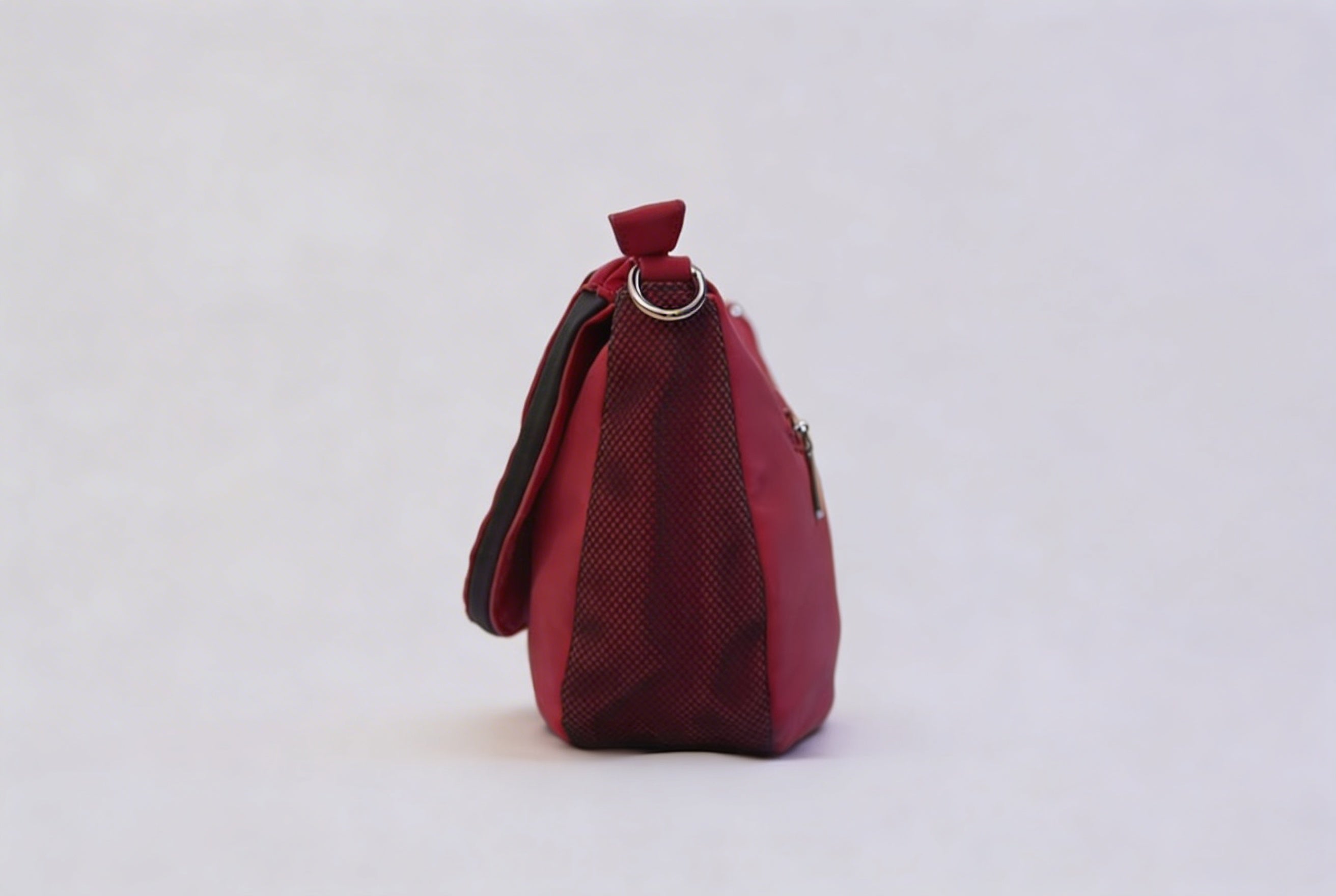 crimson-rouge