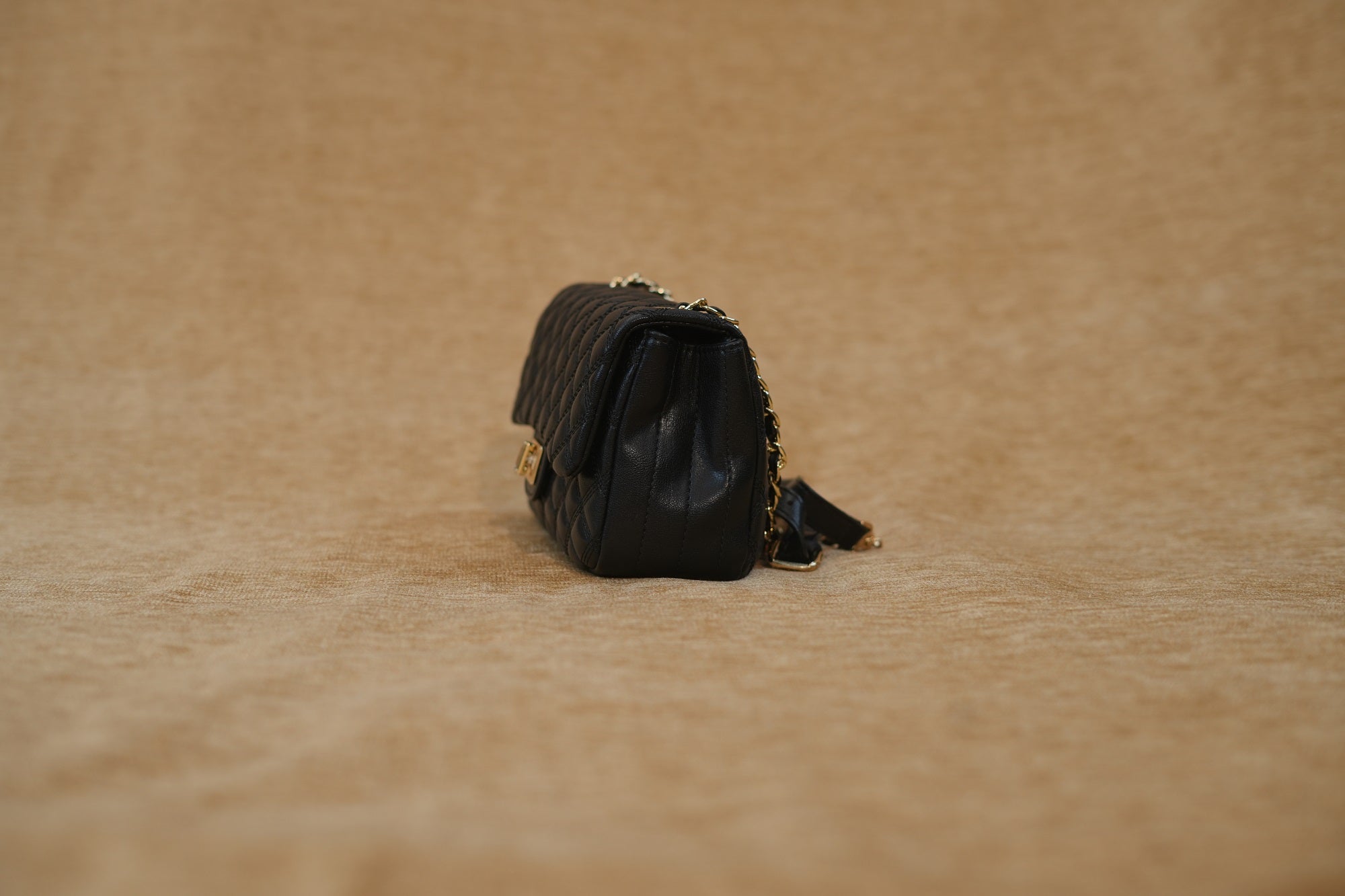 Shubra White Handbag