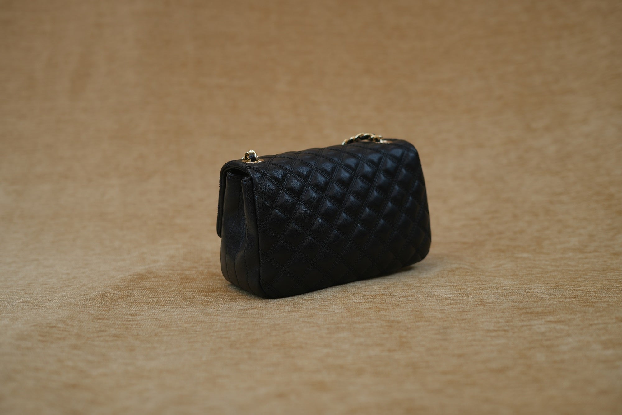 Shubra White Handbag