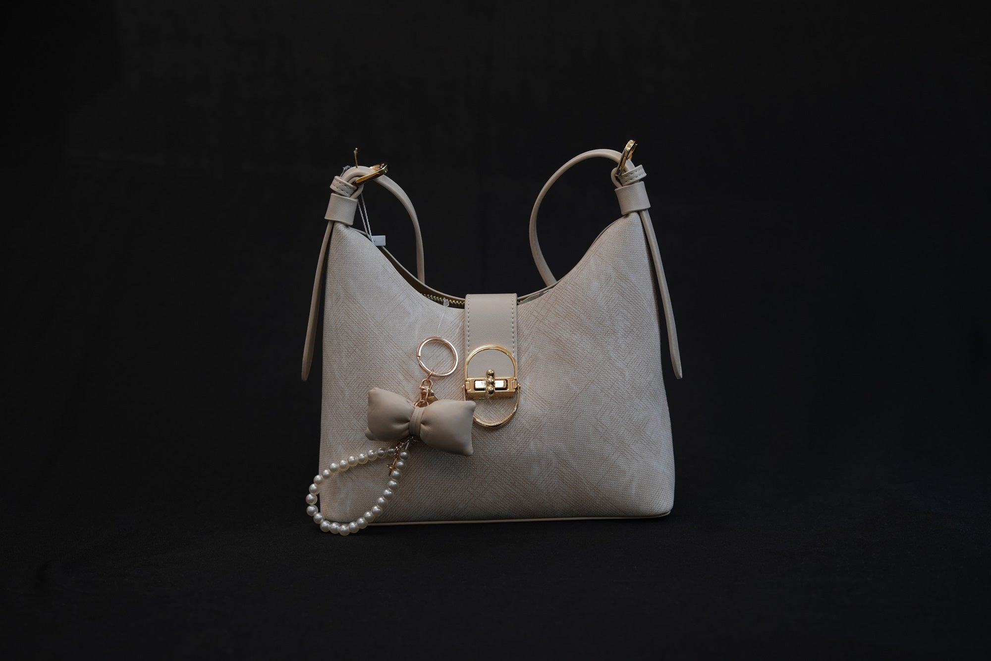 Mira Beige Buckle bag