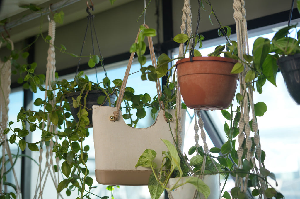 Reva Tan Shoulderbag