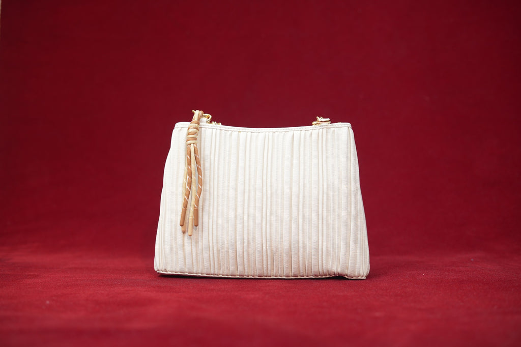 Maya Ivory Slingbag