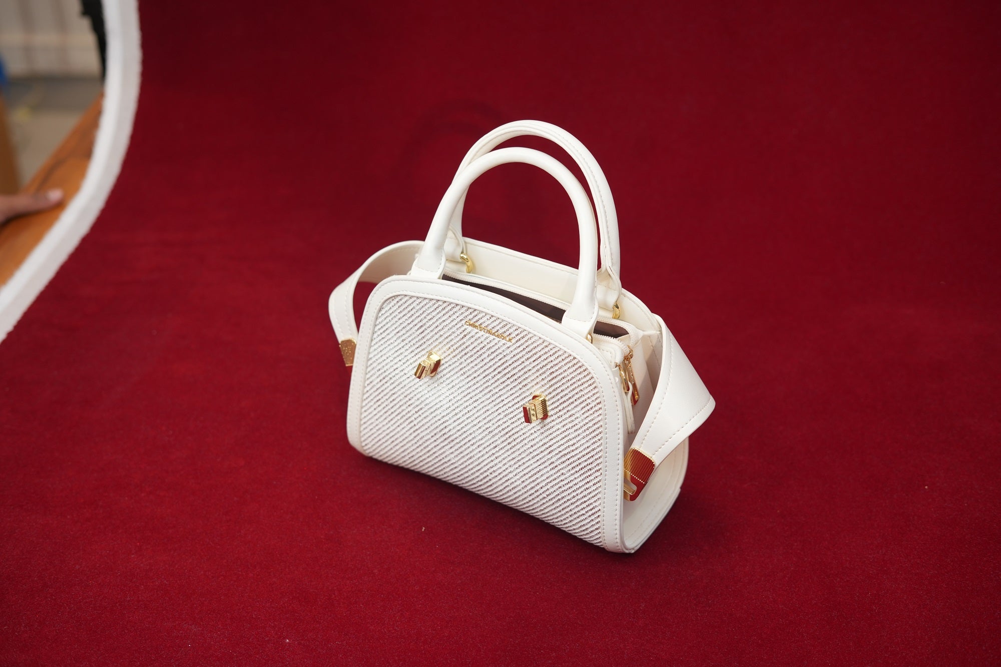 Shubra White Bucklebag
